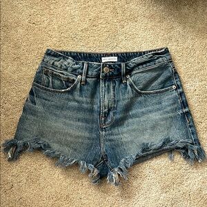 NWOT! Good American Good 90s Shorts 2/26